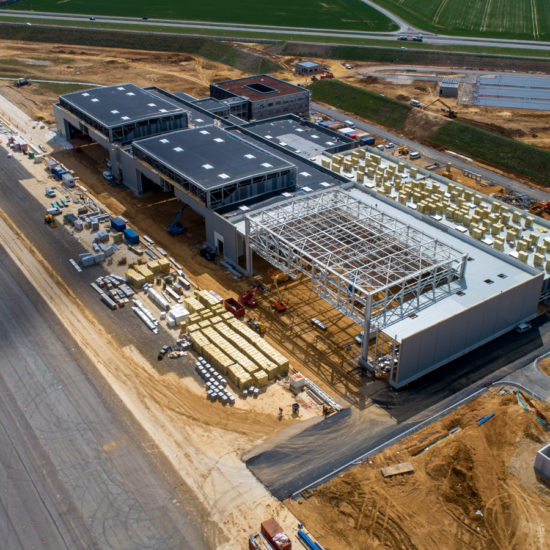 Base Aérienne 105 (BA105) - Construction d'aires aéronautiques, de hangars de maintenance et d'un bâtiment tertiaire Franco-Allemands