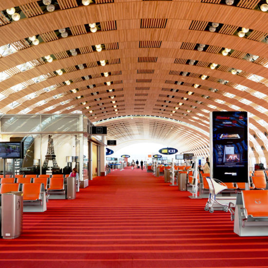 Toiture du terminal 2E de l'aéroport Roissy Charles de Gaulle